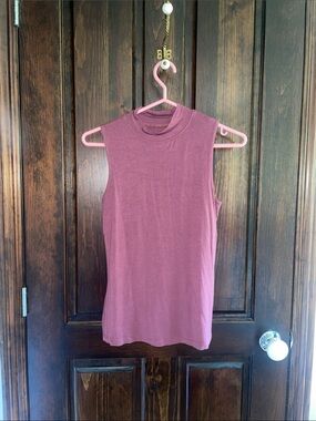 Full length sleeveless turtleneck cami